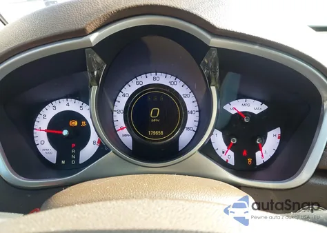 2011 Cadillac Srx Performance Collection z USA, uszkodzony, nr VIN 3GYFNEEY5BS577166